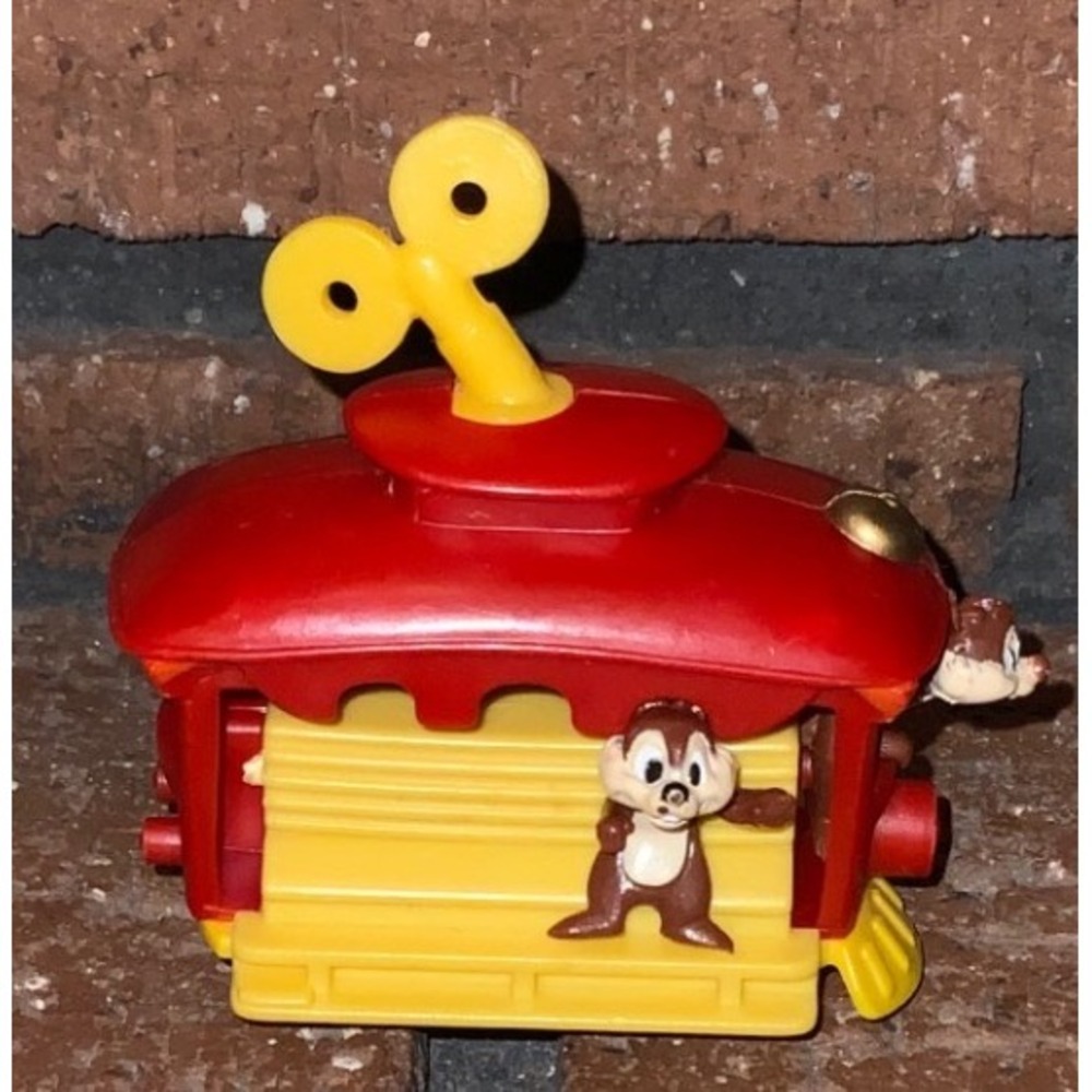Vintage Disney Chip n Dale Wind Up Trolley Toy Burger King 1990s Red Yellow